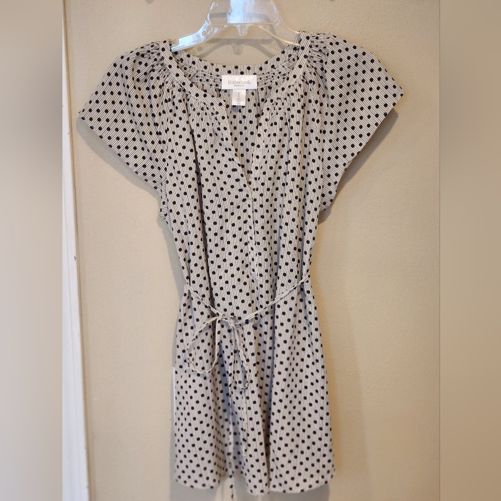 EUC MOTHERHOOD MATERNITY M  V NECK TUNIC TOP WITH TIE POLKA DOT W/ GREY STRIPES